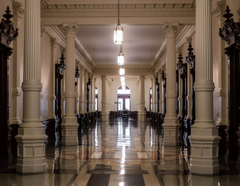 texas legislative capitol corridor