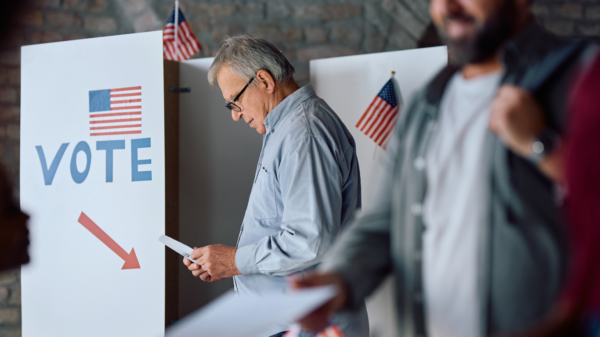 primaries voter at the polls